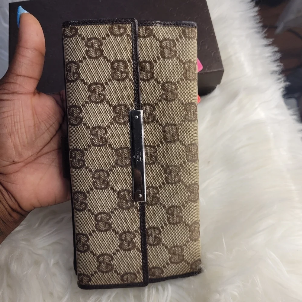 🤎🔹️Gucci 🔹️GG canvas logo plate long wallet beige brown leather - Picture 4 of 11